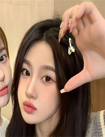 深入美人草的世界：全面解读与深度分析